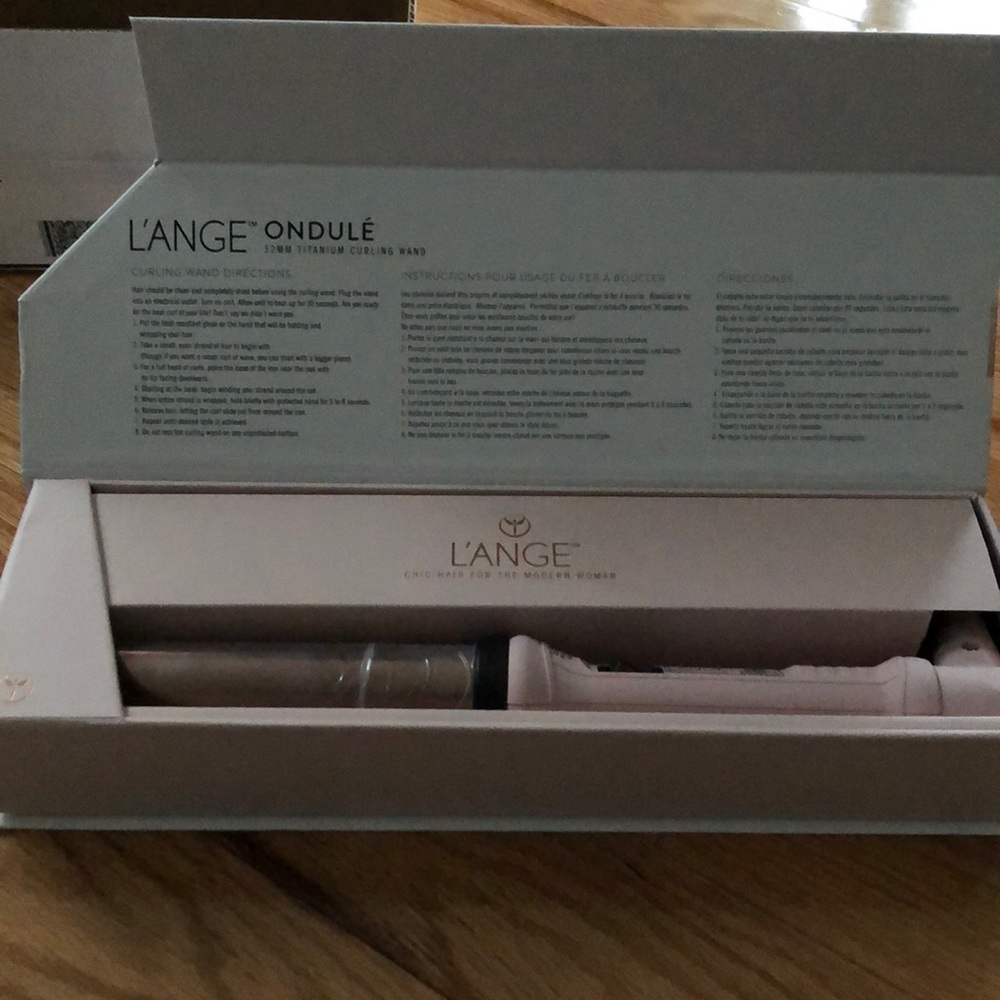 NIB L’Ange Ondule 32MM Titanium Curling Wand